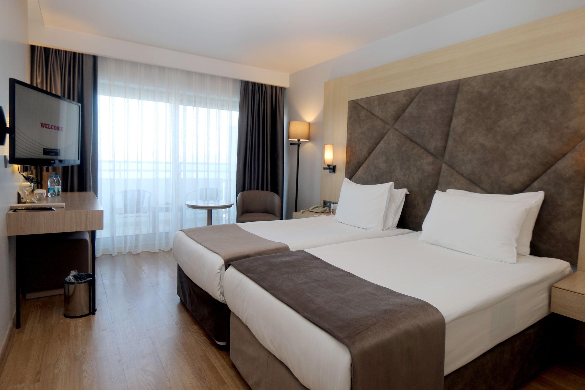 Altin Yunus Hotel & Spa - Кешме Экстерьер фото