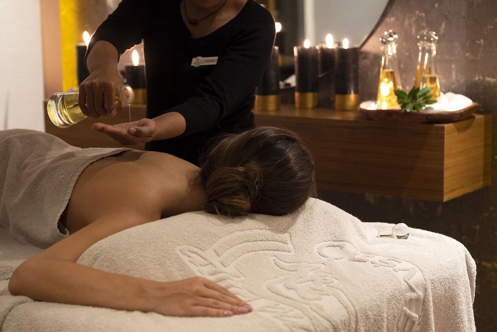 Altin Yunus Hotel & Spa - Кешме Экстерьер фото