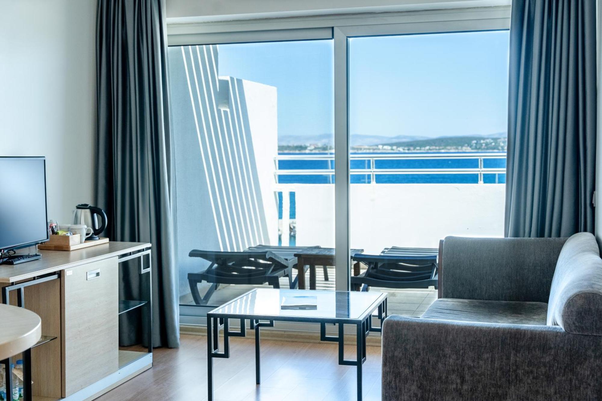 Altin Yunus Hotel & Spa - Кешме Экстерьер фото