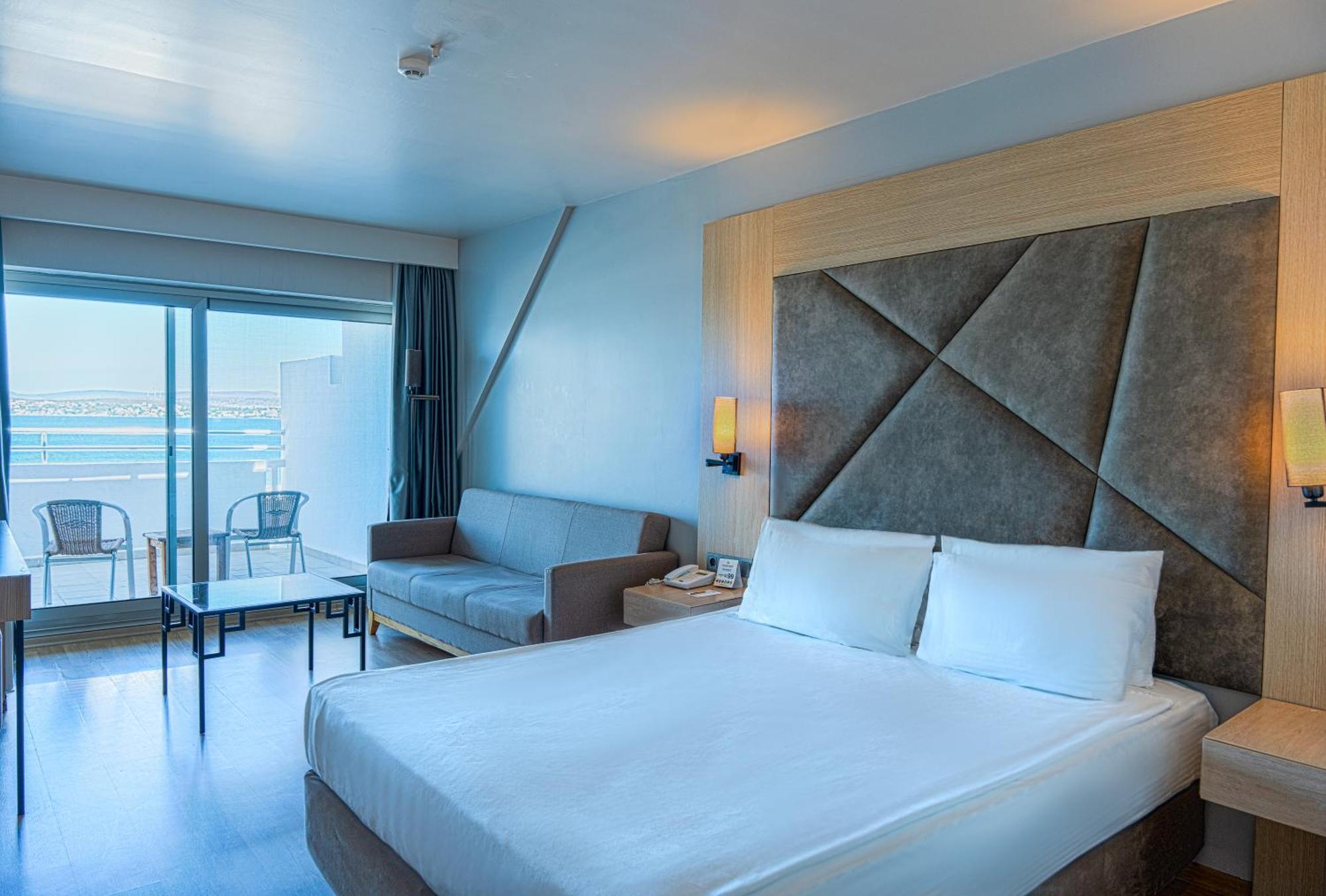 Altin Yunus Hotel & Spa - Кешме Экстерьер фото